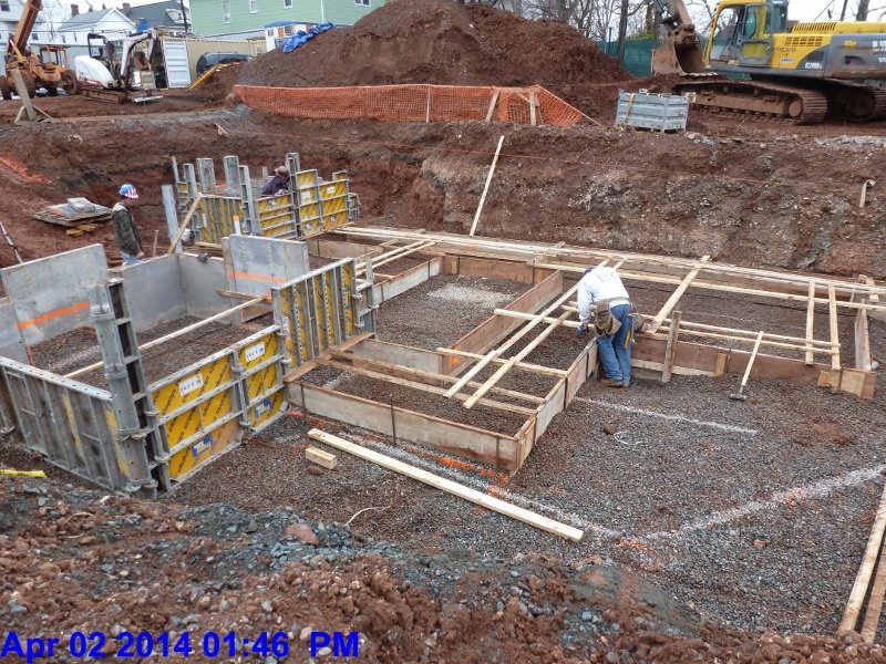 Setting the footing forms at Elev. 7-Stair -4,5 Facing North-West (800x600)